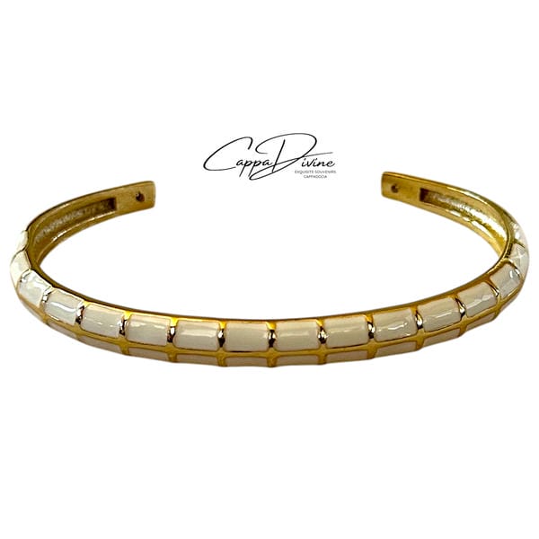Adjustable Golden Steel Bracelet – Vintage Design with Enamel