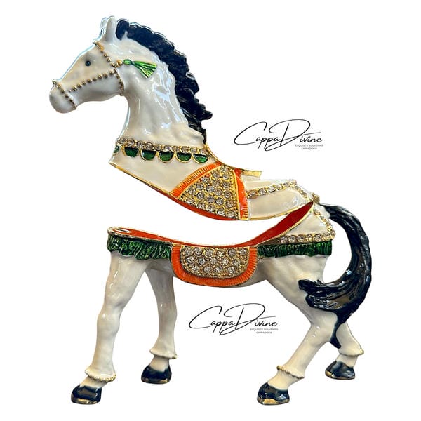 Decorative Piece – Horse on 4 Legs with Crystal Stones