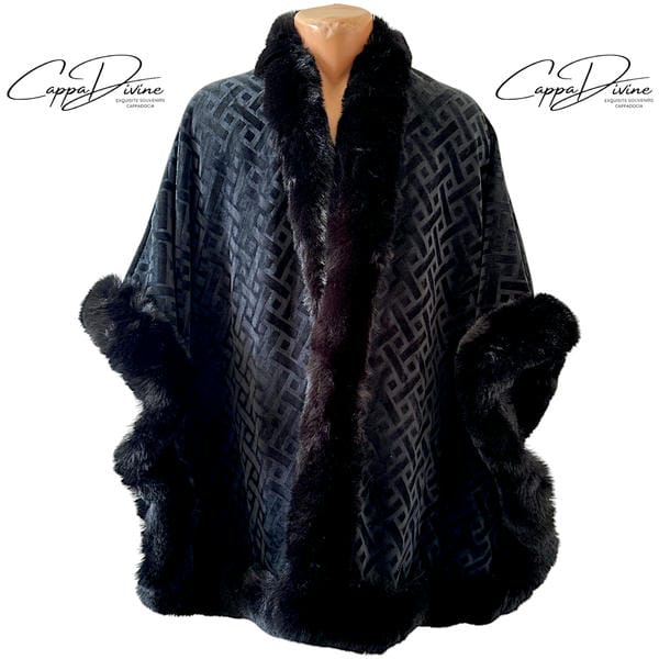 Angora Fur Poncho – Entrelac Pattern